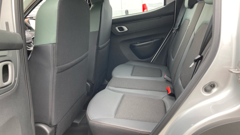 Dacia Spring 27kWh Extreme 65 48kW 5dr Auto Electric Hatchback